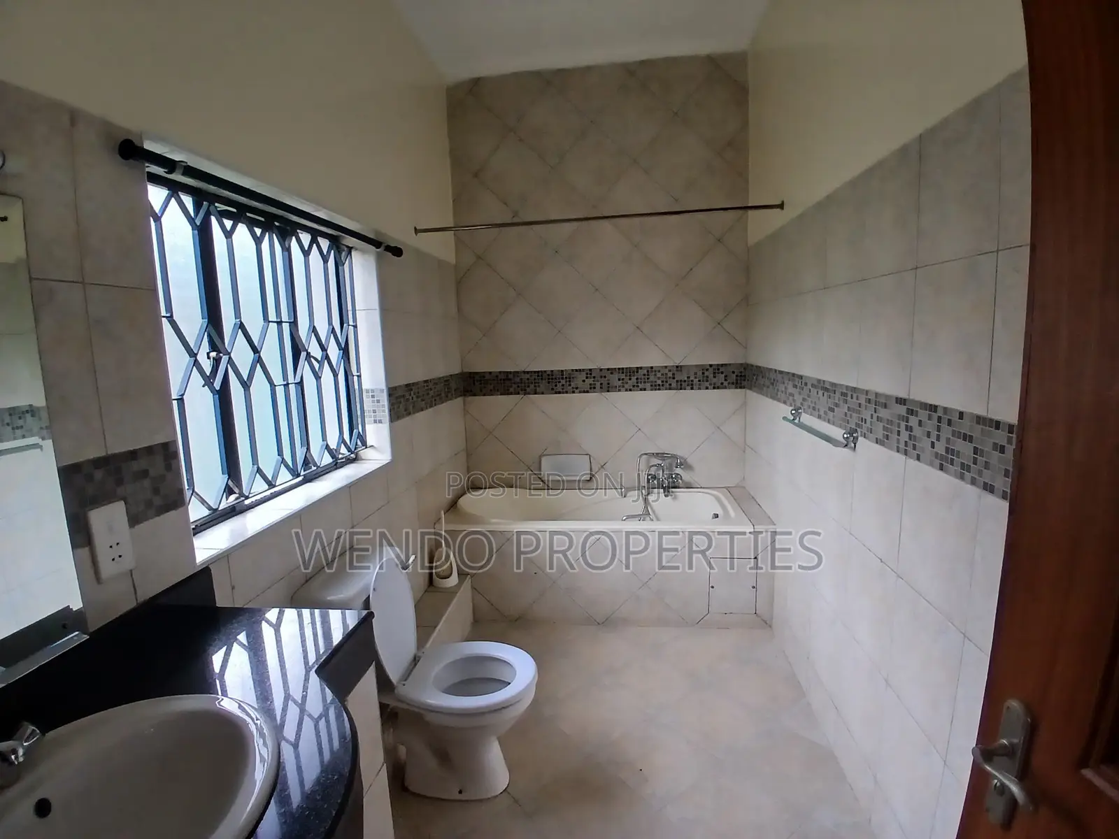 4bdrm Villa in Karen C for rent