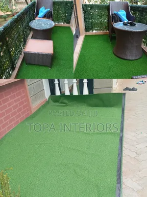 Decorative Balcony Floor Grass Carpets Installation