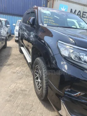 Toyota Land Cruiser Prado 2.7 2019 Black