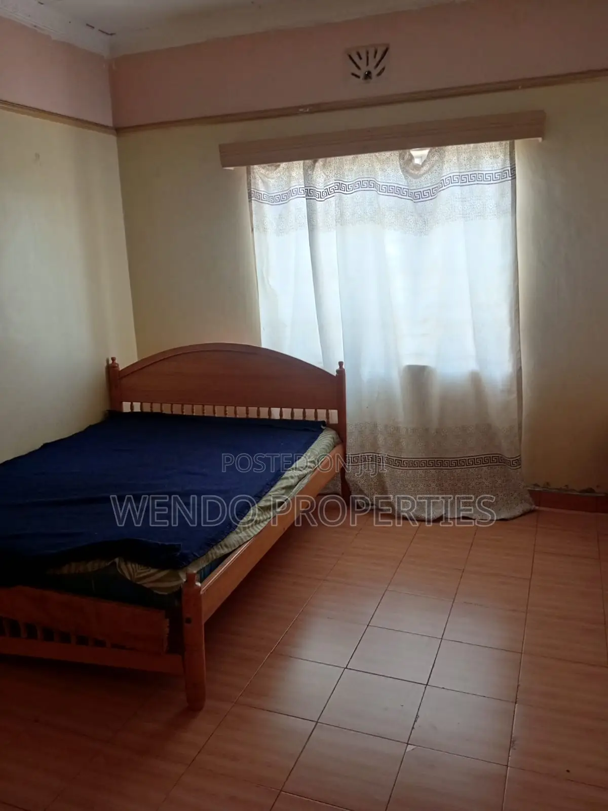 6bdrm House in Eveready, Industrial Area (Nakuru) for sale