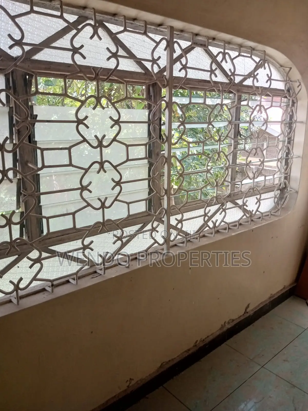 6bdrm House in Eveready, Industrial Area (Nakuru) for sale