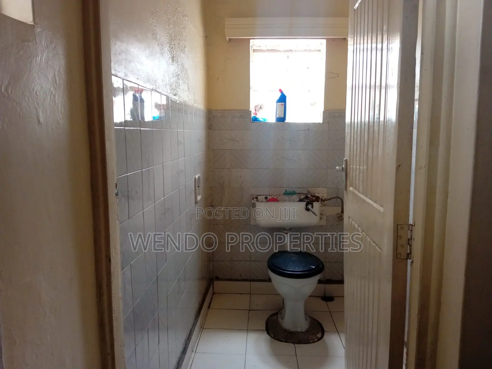 6bdrm House in Eveready, Industrial Area (Nakuru) for sale