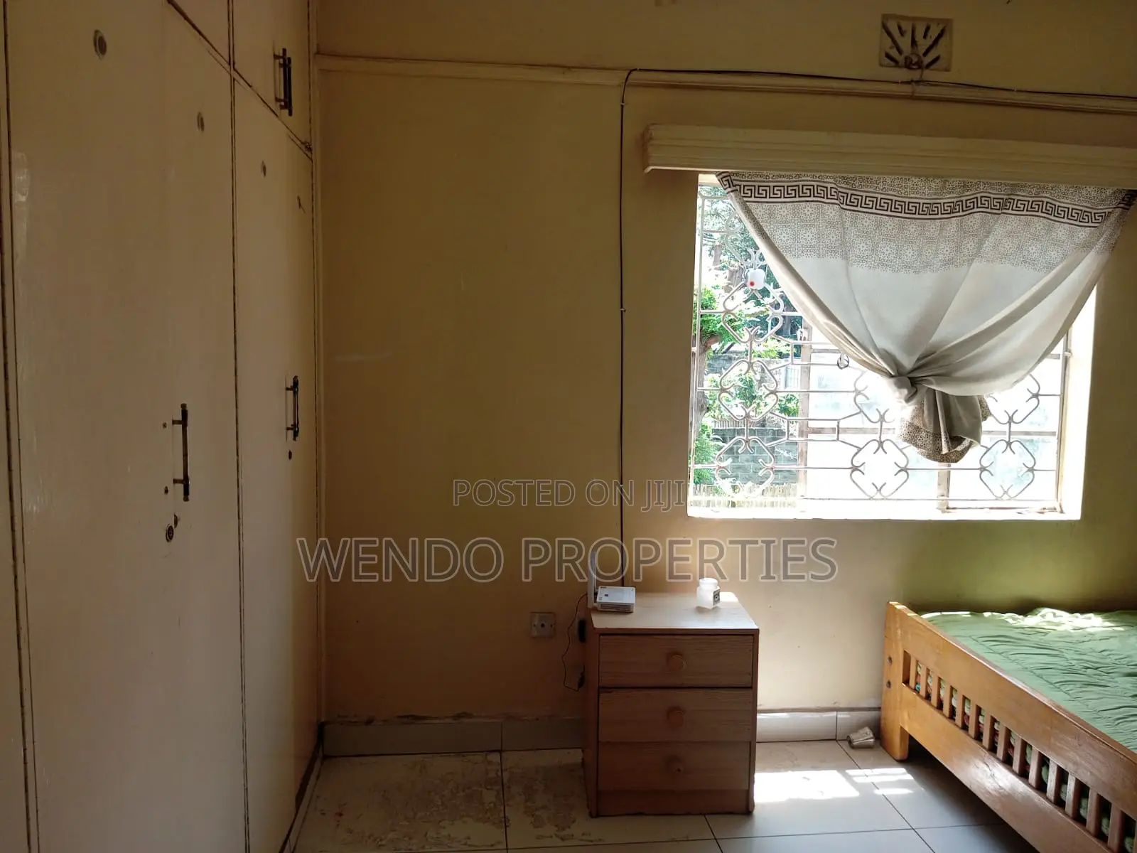 6bdrm House in Eveready, Industrial Area (Nakuru) for sale