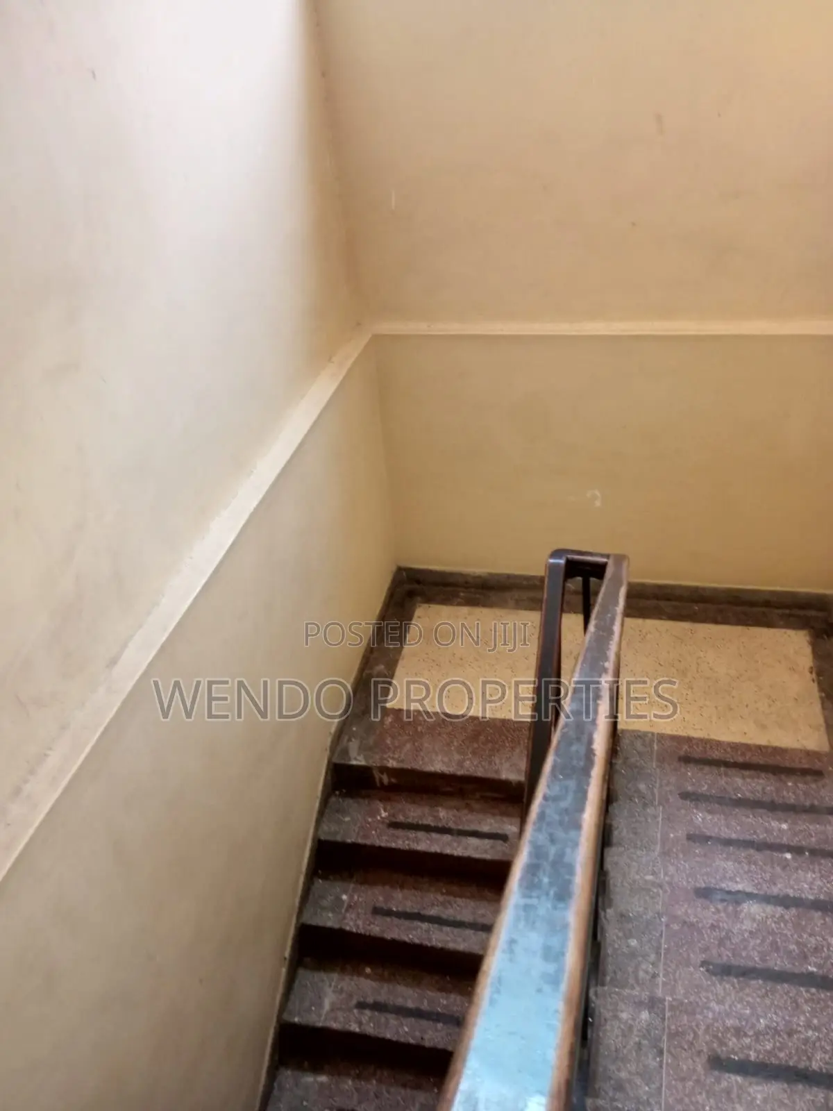 6bdrm House in Eveready, Industrial Area (Nakuru) for sale