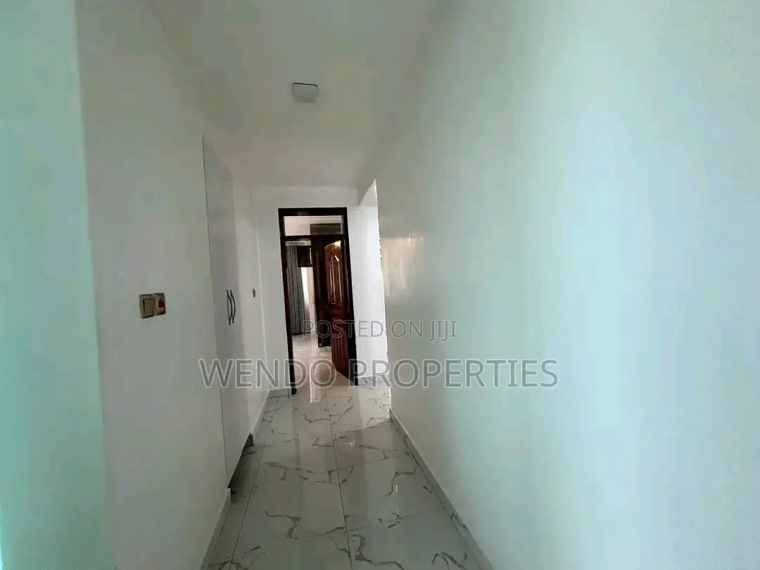 6bdrm House in Windyridge, Karen C for sale