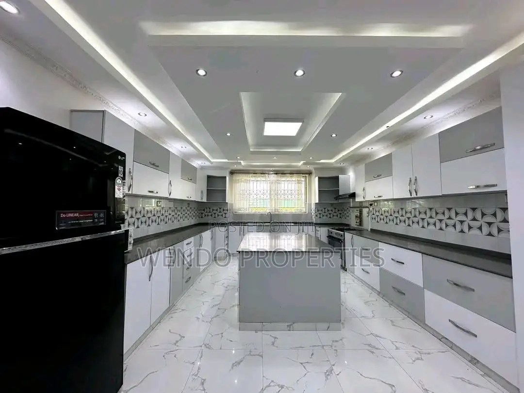 6bdrm House in Windyridge, Karen C for sale