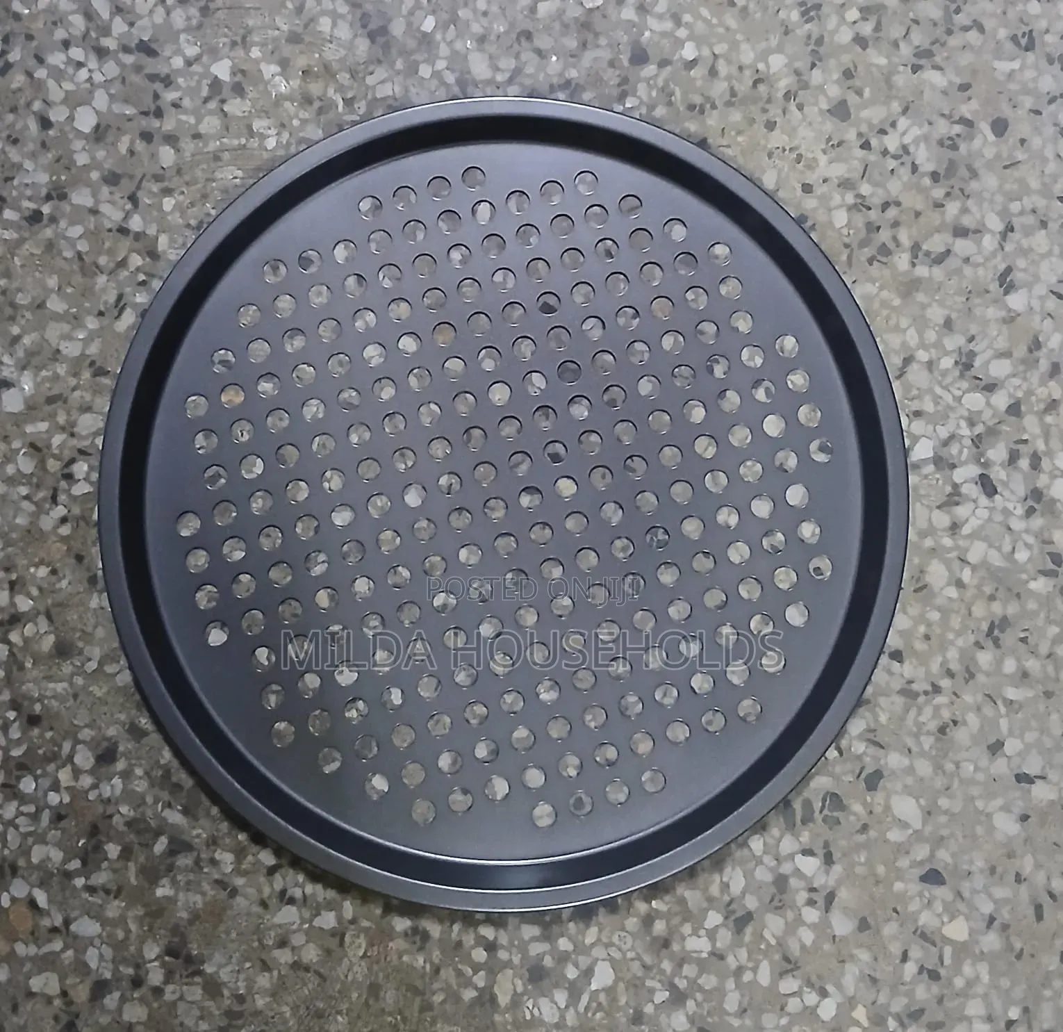 Nonstick Pizza Pan