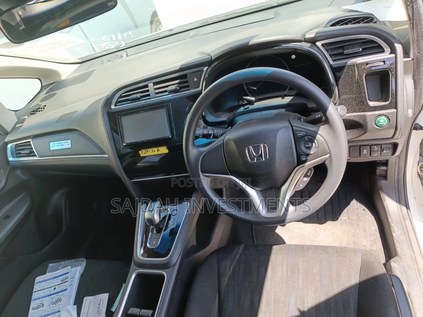 Honda Fit Shuttle 1.5 Hybrid 2WD 2019 White