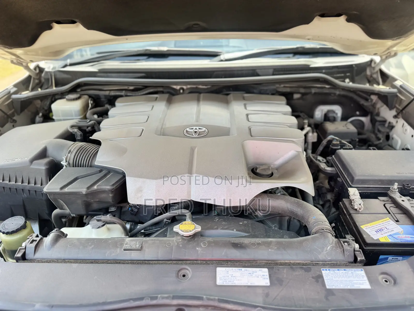 Toyota Land Cruiser 4.6 V8 ZX 2016 White