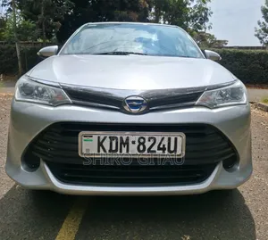 Toyota Corolla Fielder 1.5 Hybrid FWD 2017 Silver