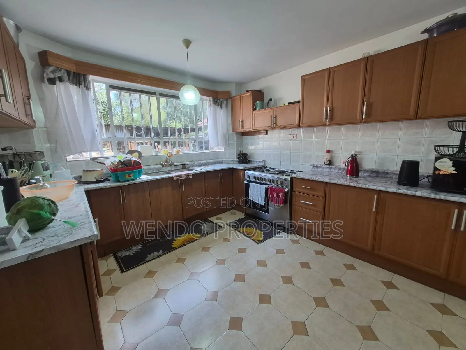 5bdrm House in Hardy for rent