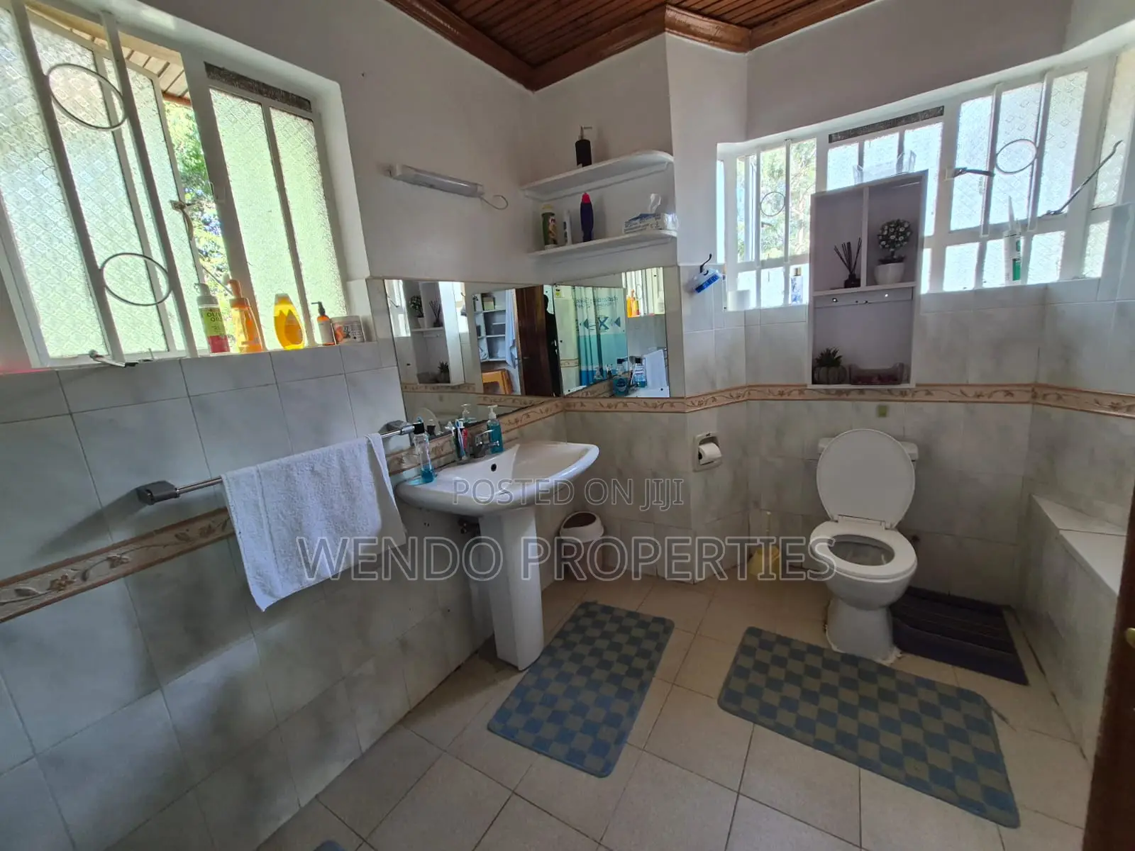 5bdrm House in Hardy for rent
