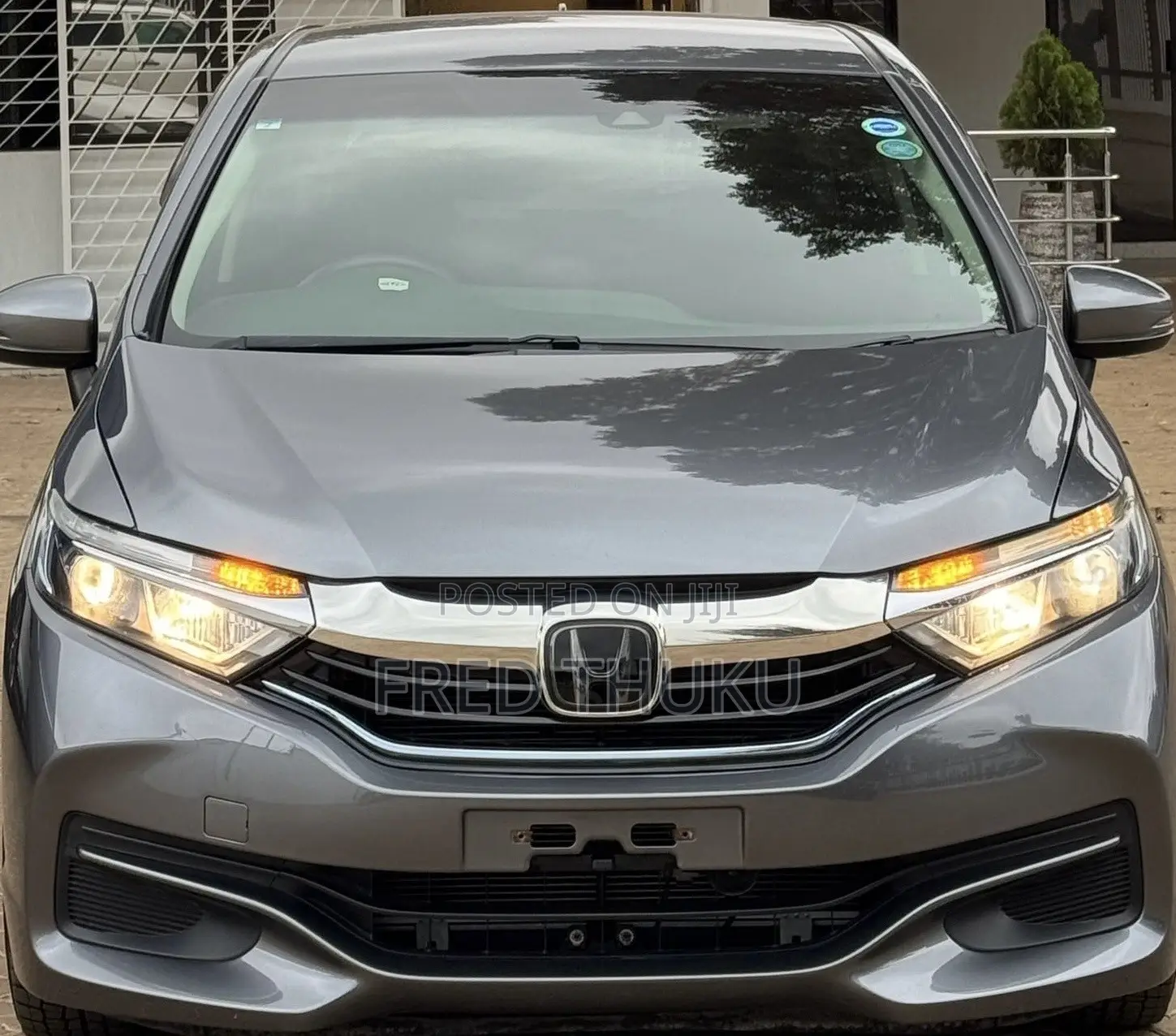 Honda Shuttle 1.5 Hybrid 2WD 2019 Gray