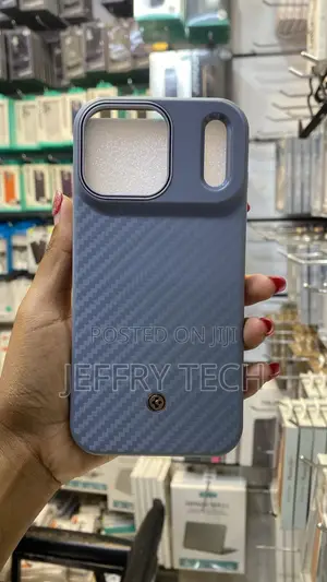 iPhone E Case a Carbon Fiber Fiber Woven Pattern , iPhone 15 Pro Max