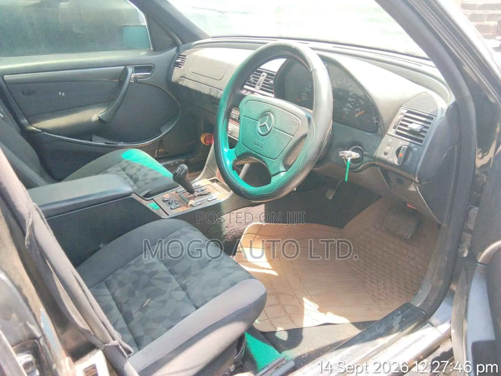 Mercedes-Benz C200 2000 Black