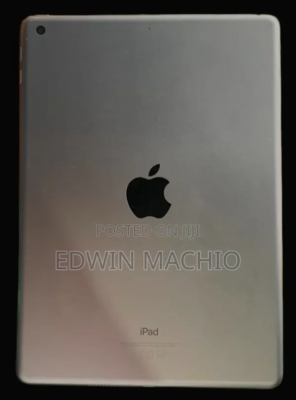 Apple iPad 9.7 128 GB Silver