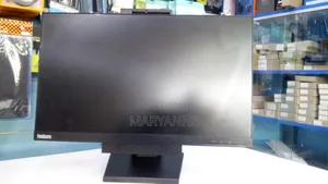 Desktop Computer Lenovo ThinkCentre 22 8GB Intel Core i5 HDD 500GB