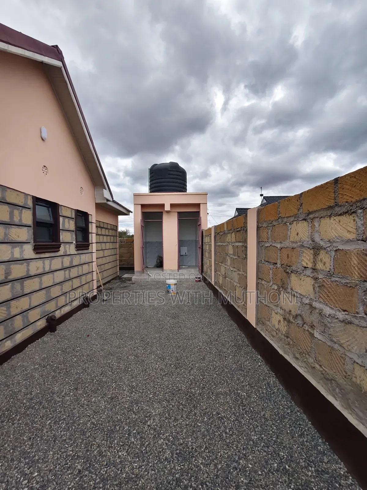 3bdrm Bungalow in Kiserian for sale