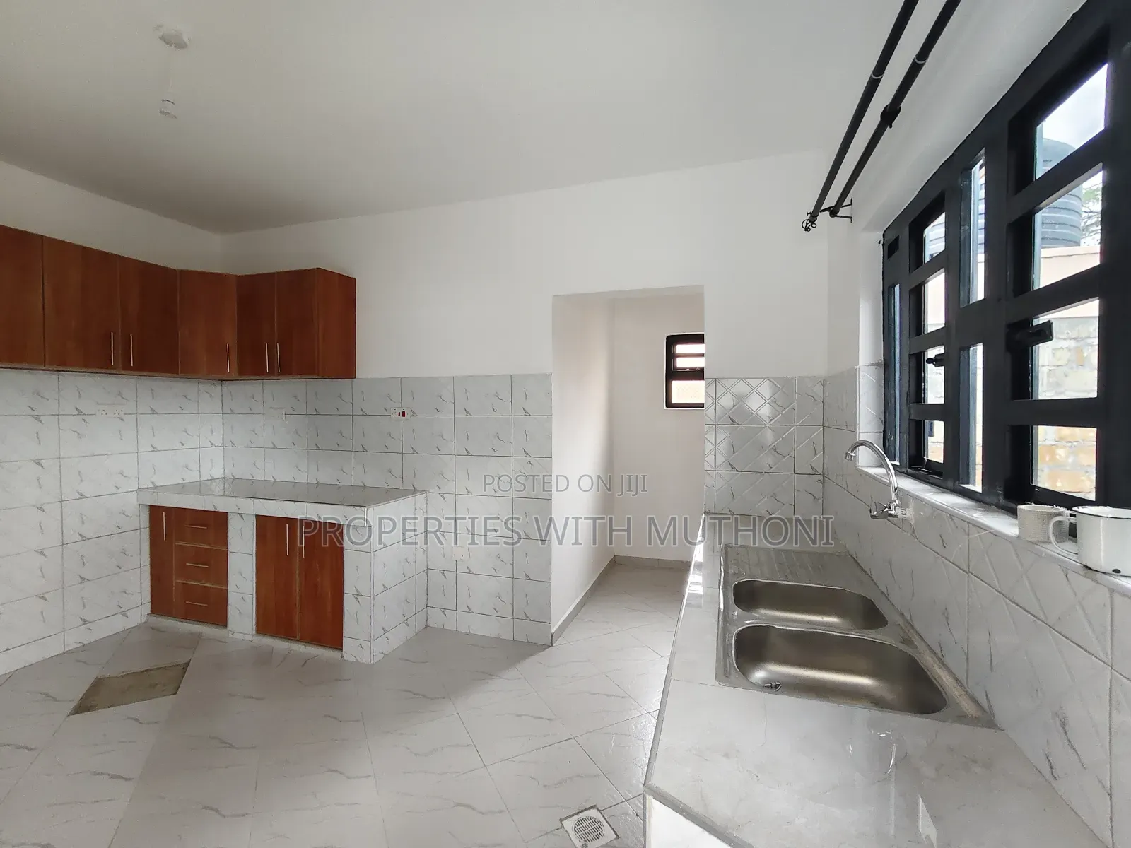 3bdrm Bungalow in Kiserian for sale