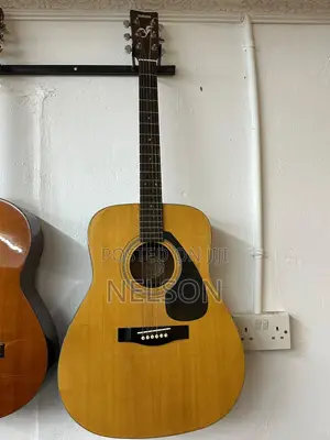 Yamaha FG Acoustic Guitar