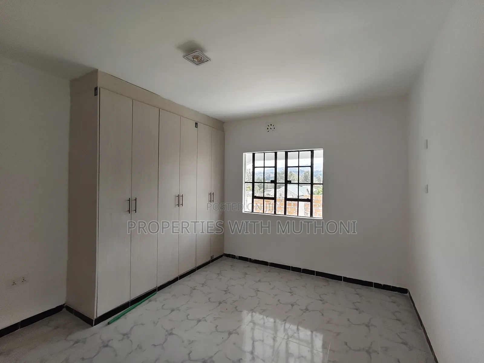 3bdrm Bungalow in Matasia for sale