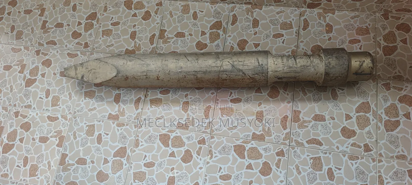 Breaker Yib1400