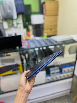 Laptop HP Dragonfly G1 8GB Intel Core i5 SSD 256GB