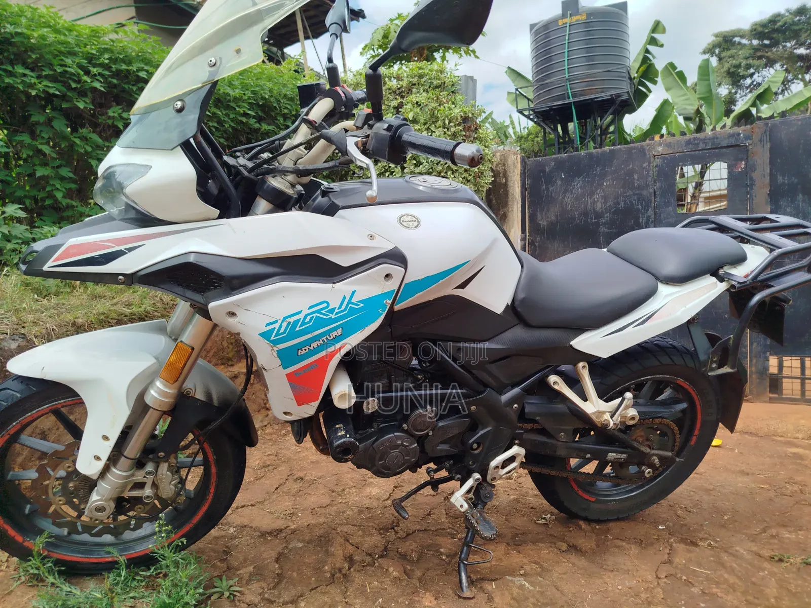 Benelli 2020 White