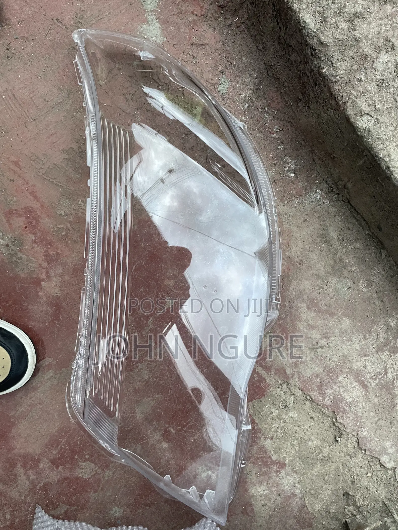 Subaru Forester 2010 Headlight Lens