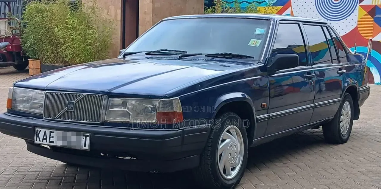 Volvo 940 1998 Blue