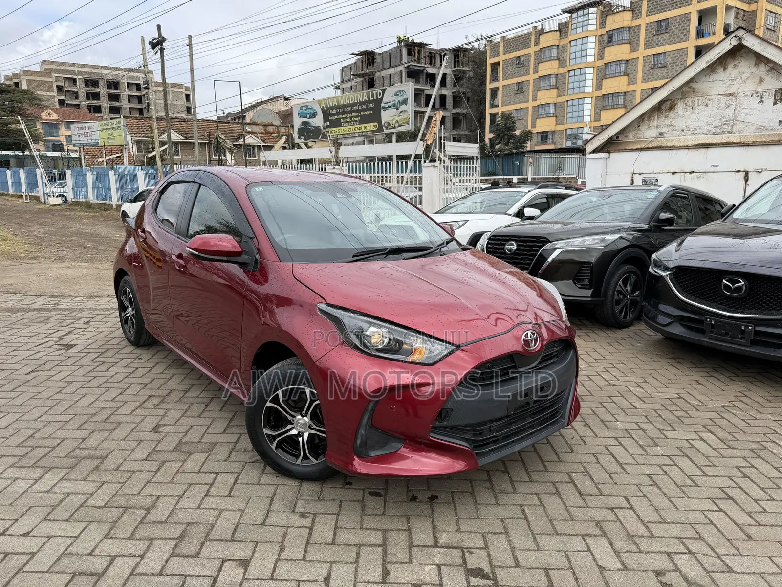 Toyota Yaris 1.5 Sedan L 2020 Maroon