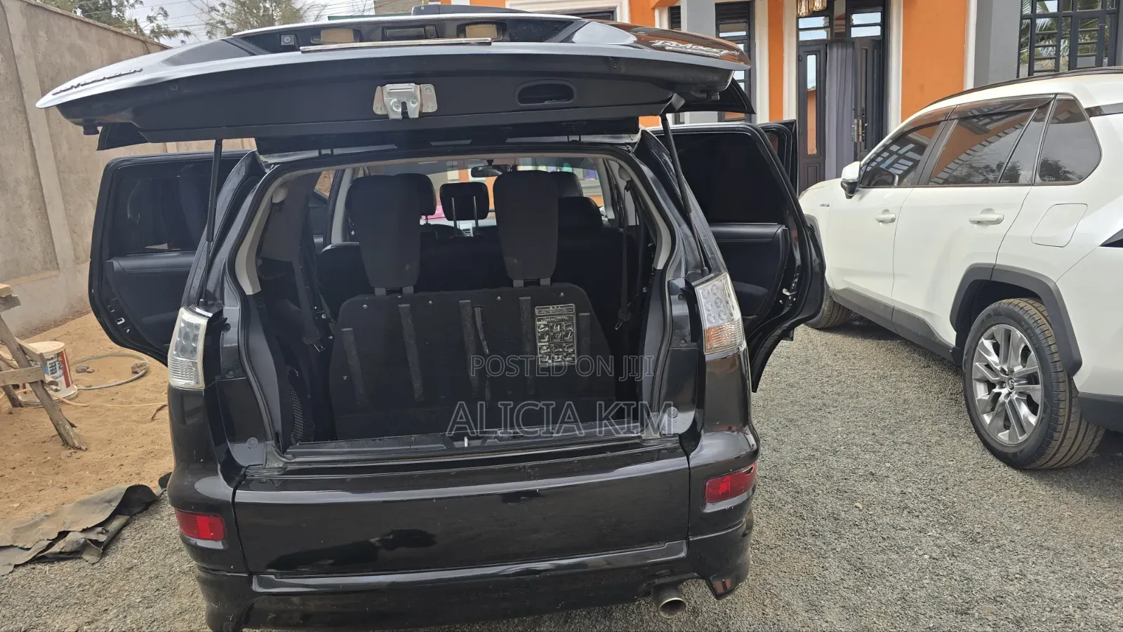 Mitsubishi Outlander 2011 Black