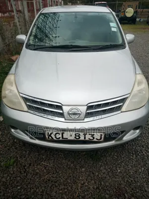 Nissan Tiida 1.5L 16V 2010 Silver