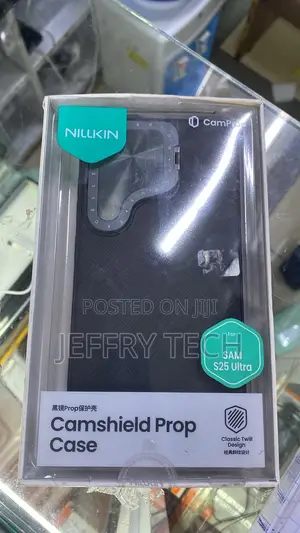 Black Nillkin CamShieldCase and Camera Lens Cover for S25 Ultra.