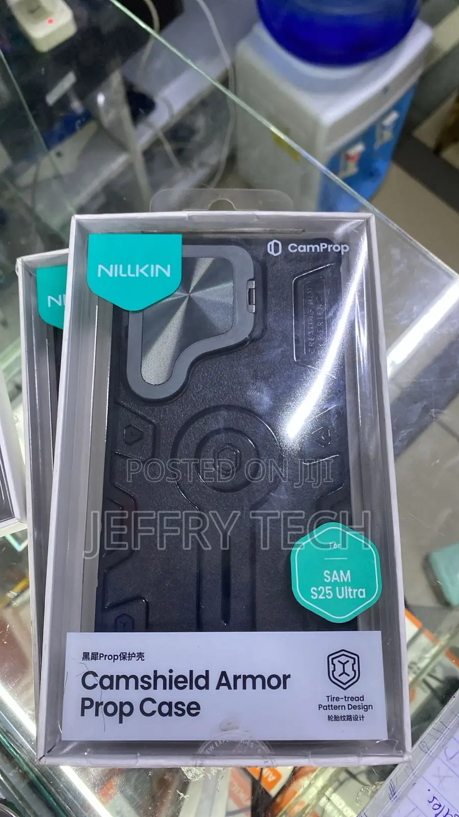 Black Nillkin CamShieldCase and Camera Lens Cover for S25 Ultra.