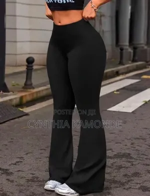 Plain Flarred Pants Good Quality