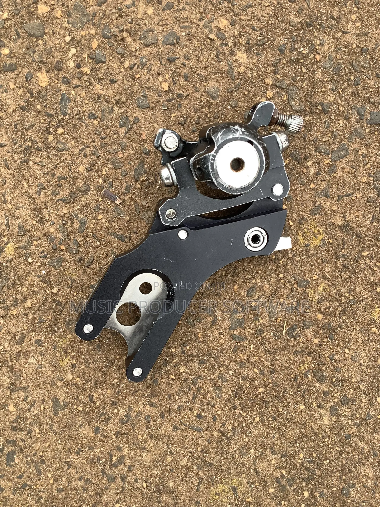 Disc Brakes Converter for MTB and Road Bike. Frame Mount