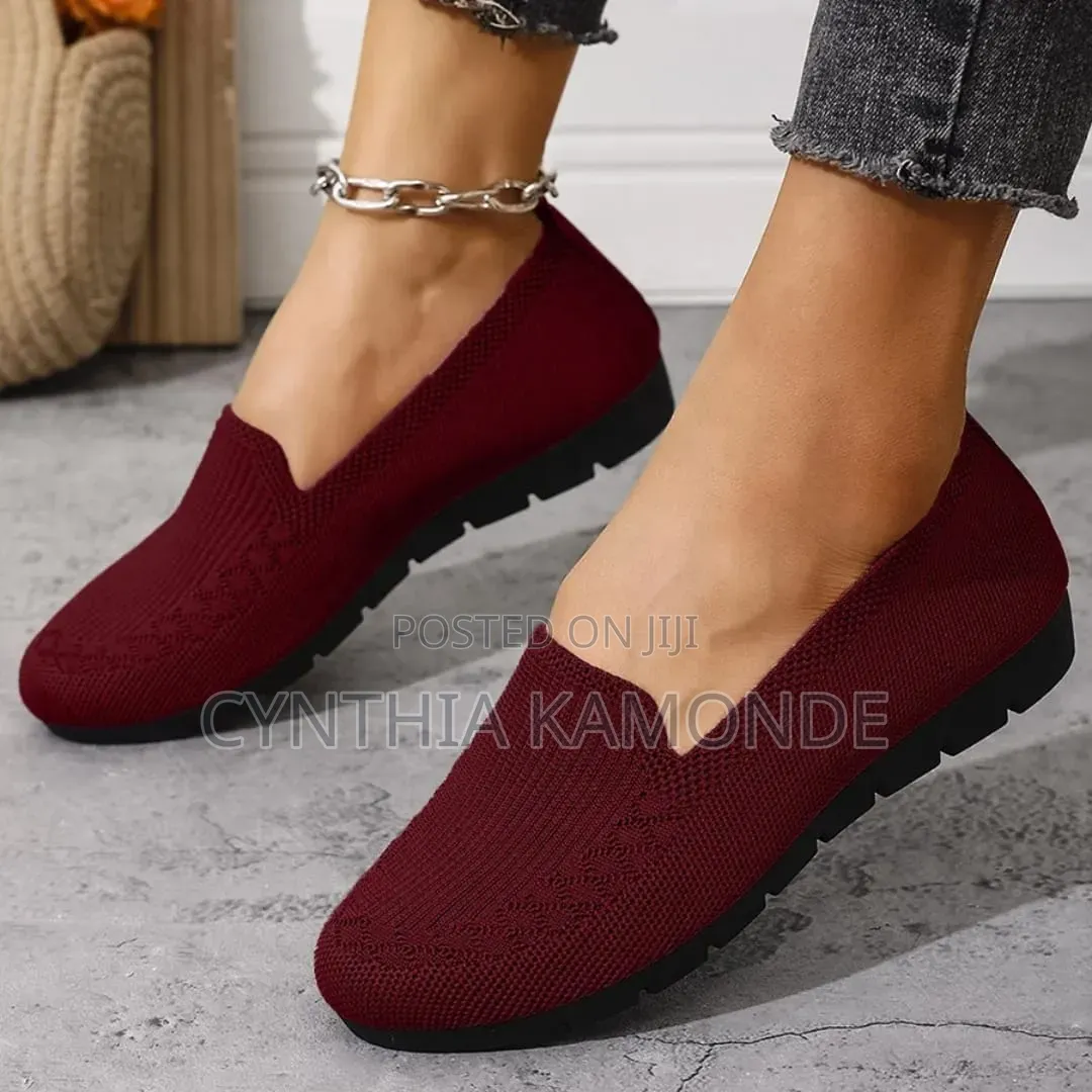 Breathable Flat Shoes