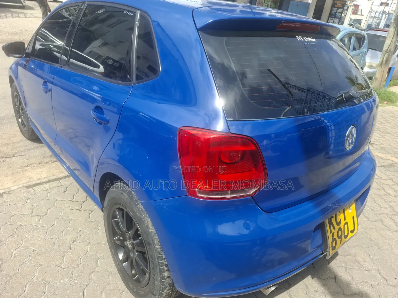 Volkswagen Polo 2013 Blue