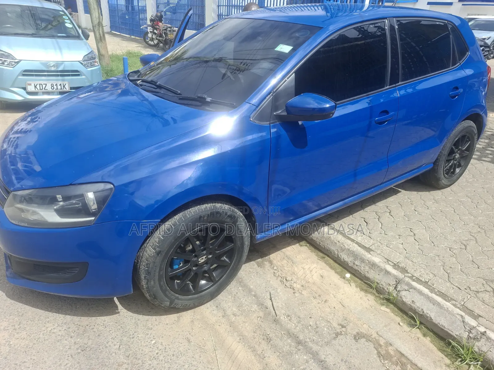 Volkswagen Polo 2013 Blue