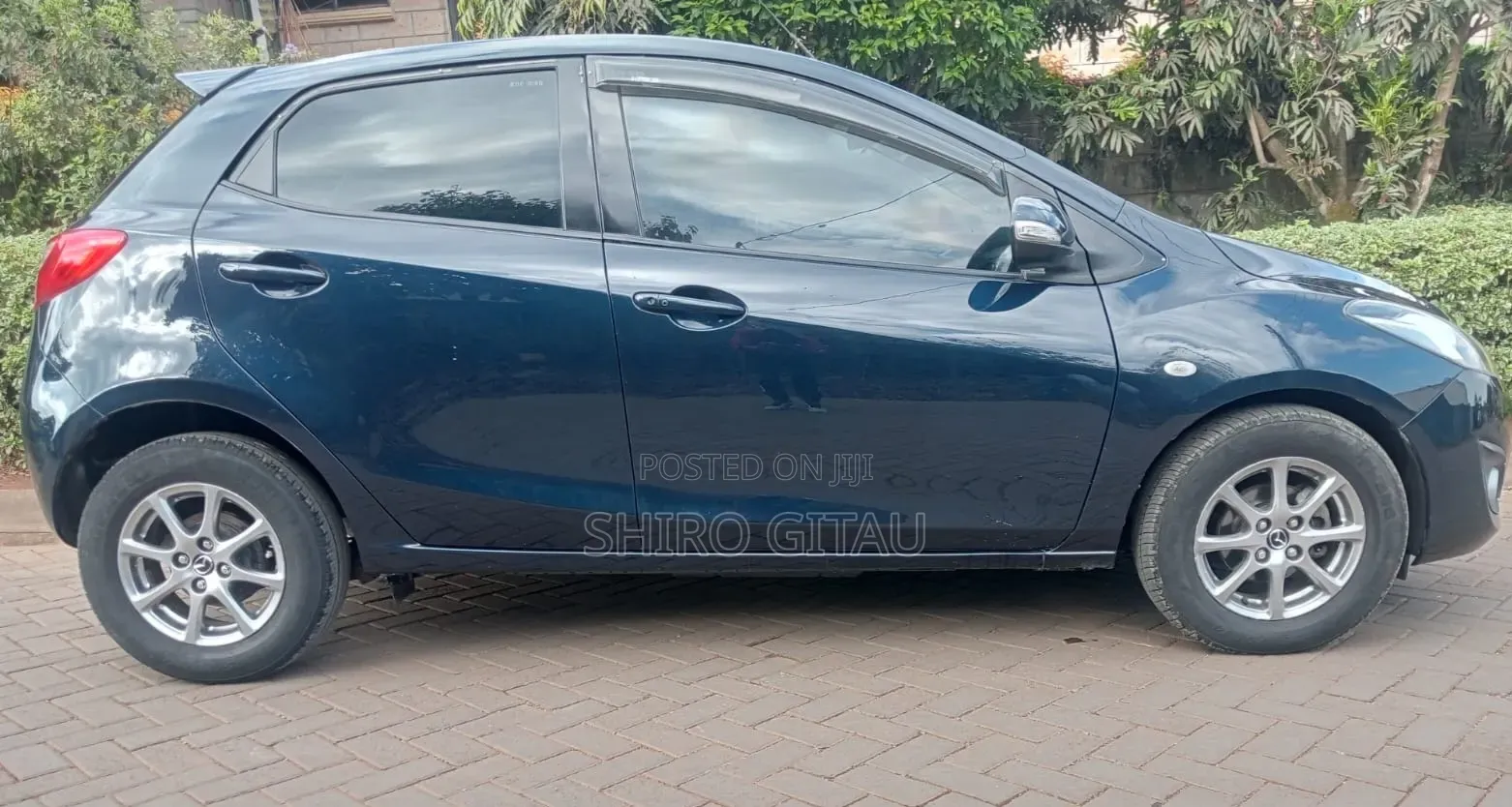 Mazda Demio 2013 Gray