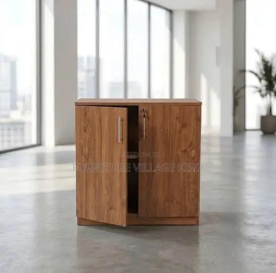 Office Furniture; 2-Door Office Storage Credenza