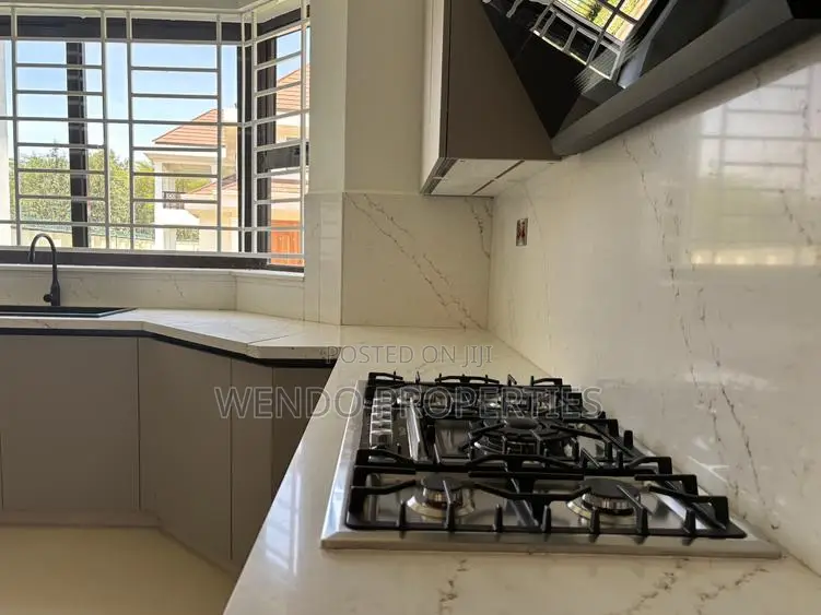 4bdrm Villa in Karen C for rent