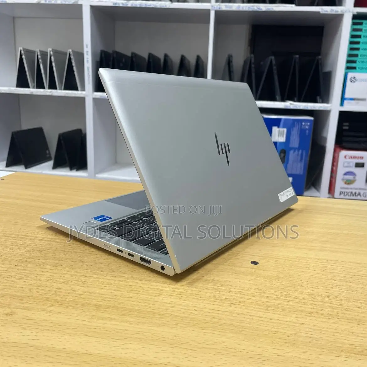 Laptop HP EliteBook 830 G8 8GB Intel Core i5 SSD 256GB