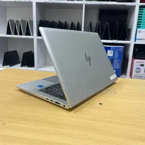 Laptop HP EliteBook 830 G8 8GB Intel Core i5 SSD 256GB