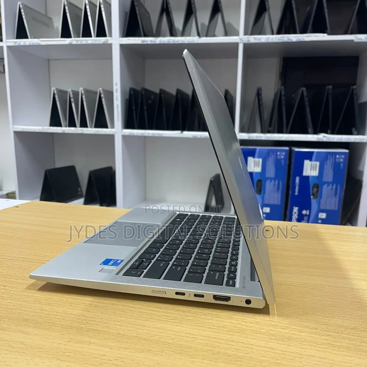 Laptop HP EliteBook 830 G8 8GB Intel Core i5 SSD 256GB