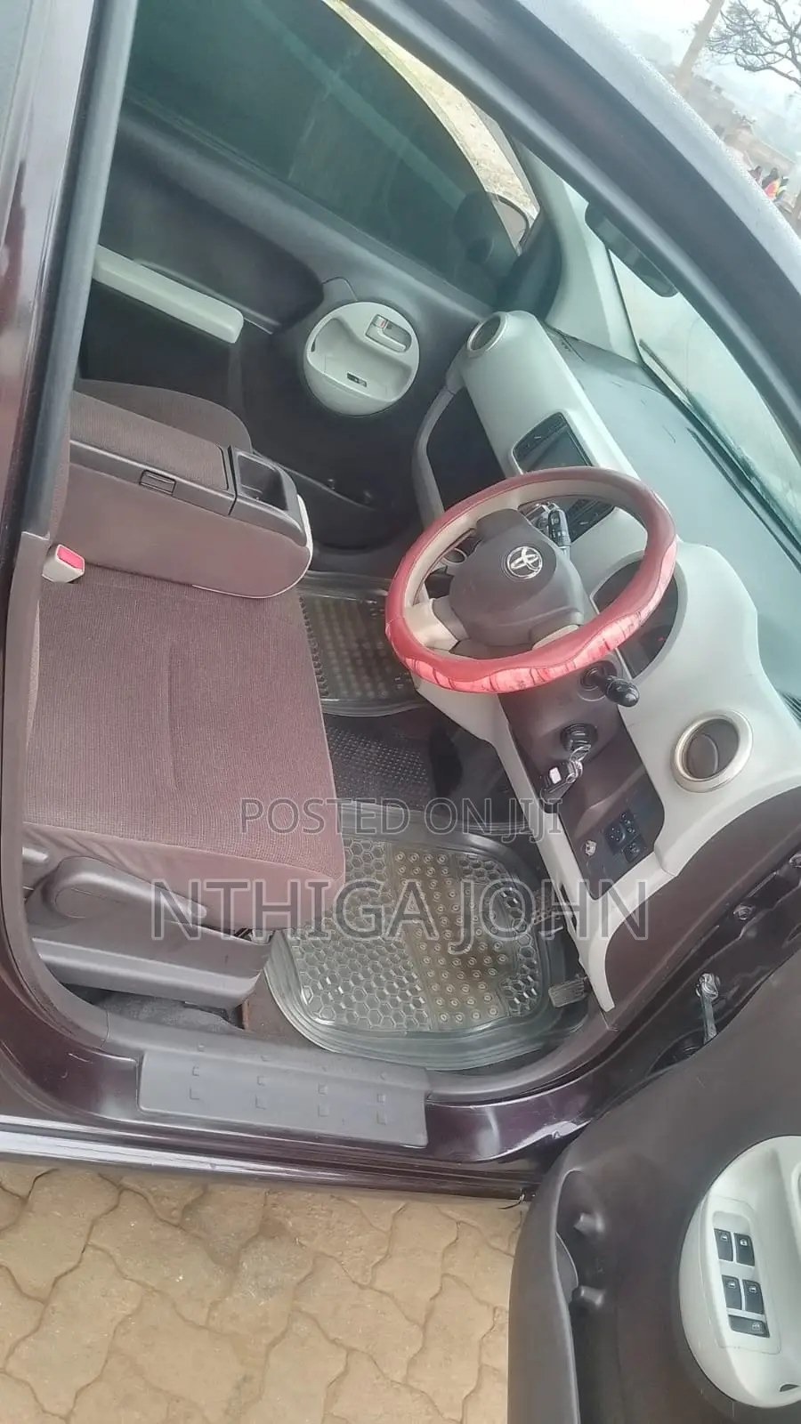 Toyota Passo 1.3 FWD 2014 Purple