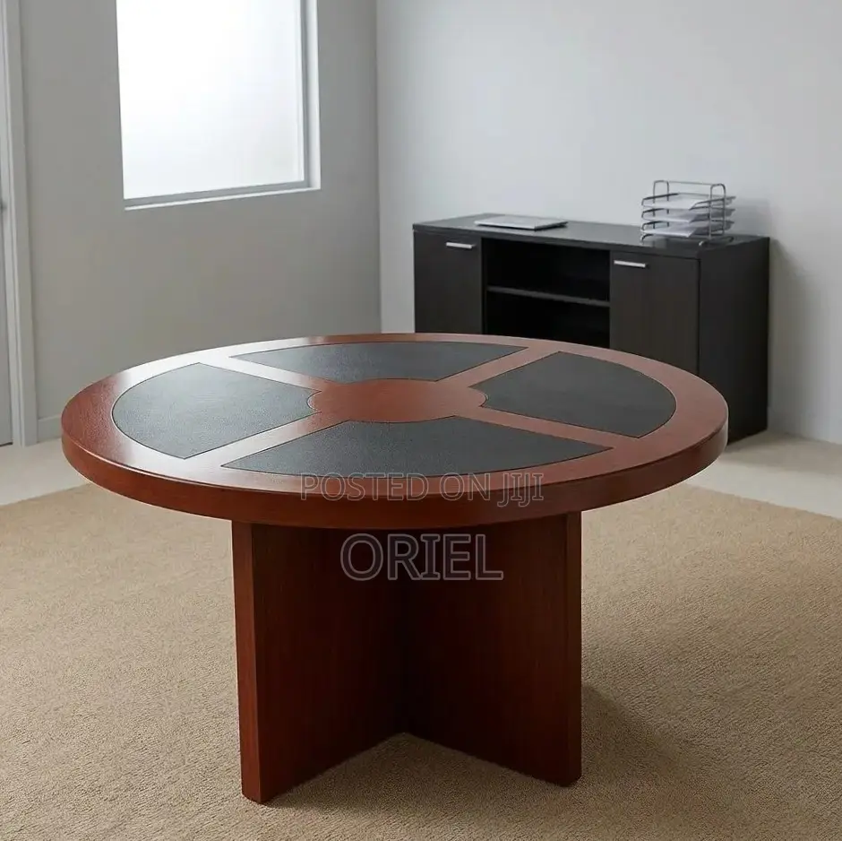Office Boardroom Table : Imported Round Meeting Table