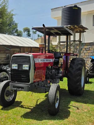 Massey Ferguson 375