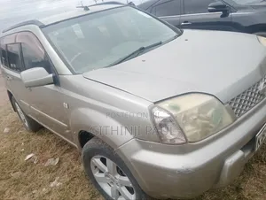 Nissan X-Trail 2004 Silver